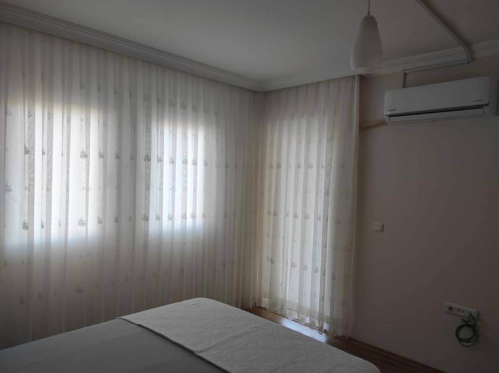 Fethiye City Center Cozy Apartments By Lookbookholiday Exterior foto